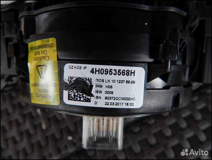 Переключатель подрулевой (стрекоза) Audi S8 D4 рес