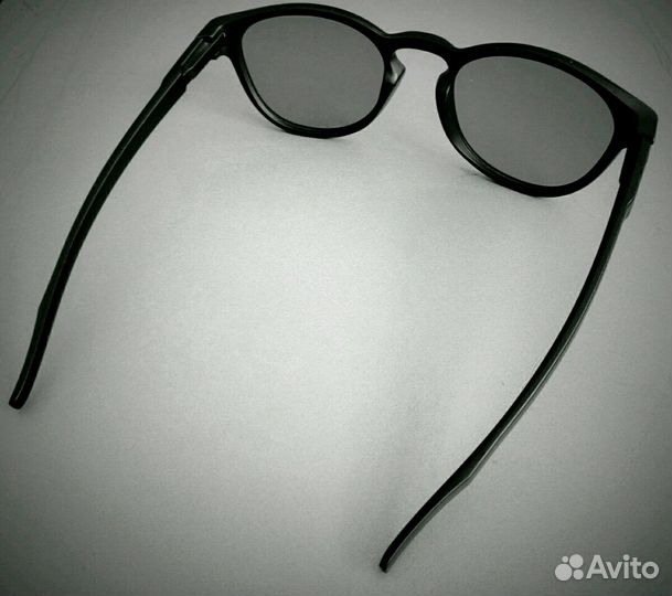 Очки солнечные новые