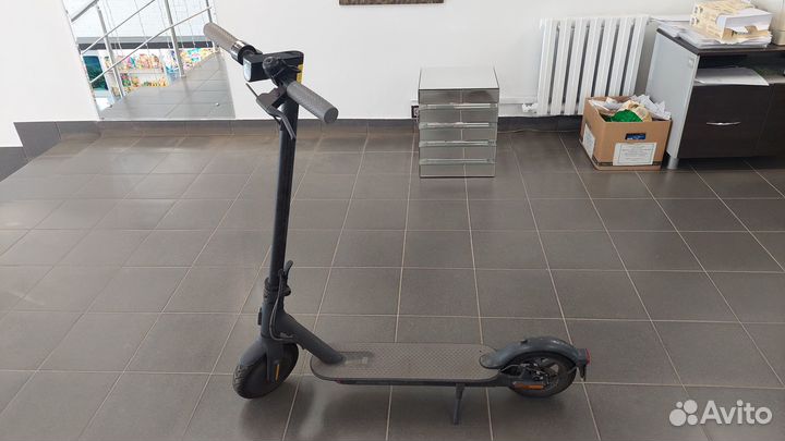 Электросамокат Xiaomi Mi Electric Scooter 1S