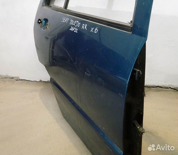 Дверь задняя правая Seat Toledo 93г