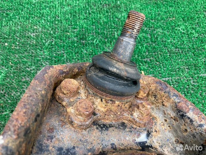 Рычаг подвески верхний передний левый Ssangyong