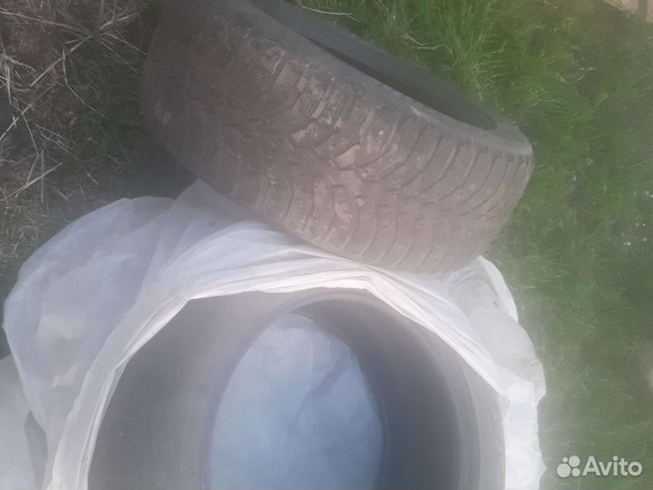 Bridgestone Blizzak Spike-01 18/55 R18