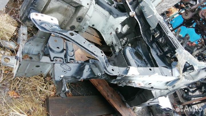 Лонжерон передний левый Peugeot 4007