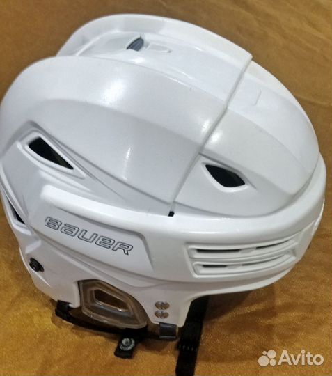 Хоккейный топовый шлем Bauer Re-Akt 200 srL 57-62