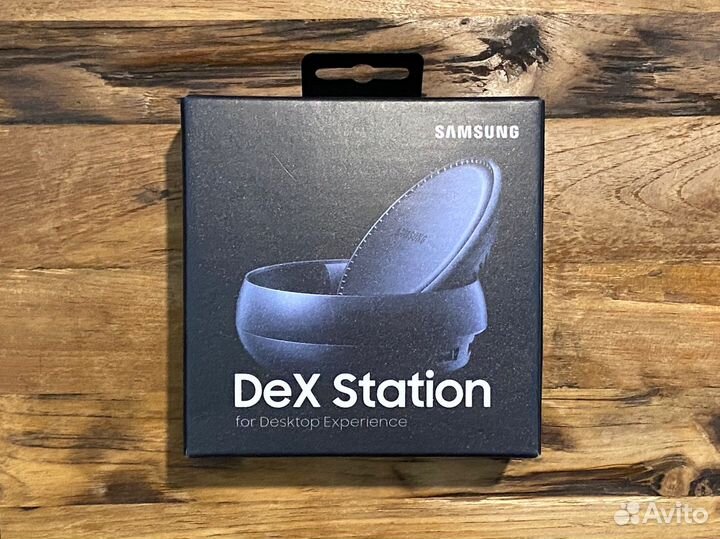 Док-станция Samsung Dex Station
