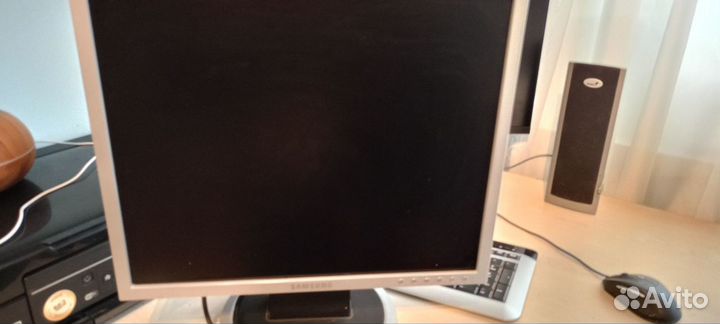 Монитор samsung syncmaster 940n