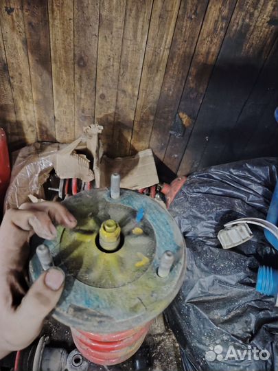 Аммортизаторы в сборе lexus, Toyota