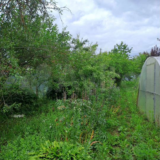 Дом 12 м² на участке 6 сот.