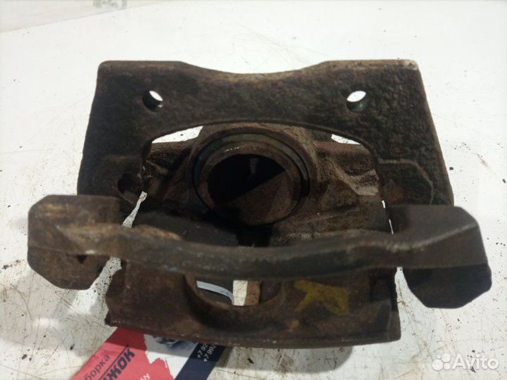 Суппорт передний правый Ford Mondeo 3 1.8 chba