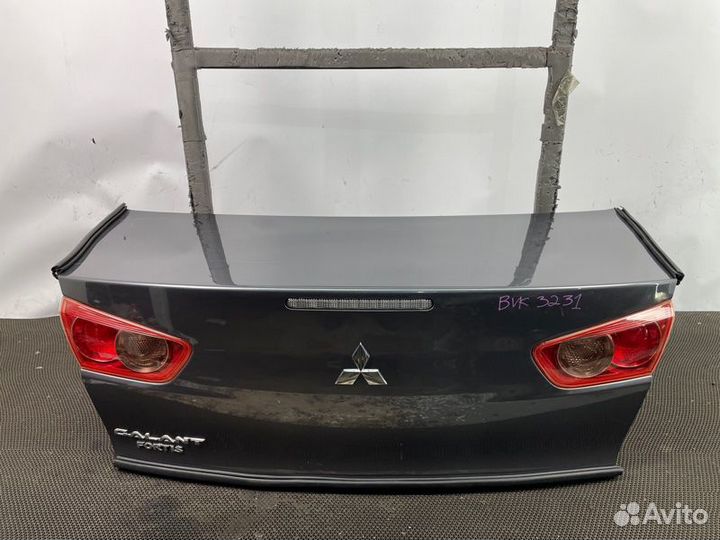 Крышка багажника Mitsubishi Lancer X