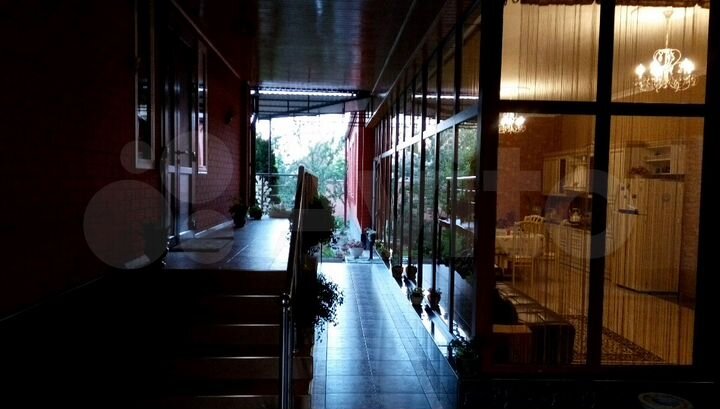 Дом 300 м² на участке 13 сот.