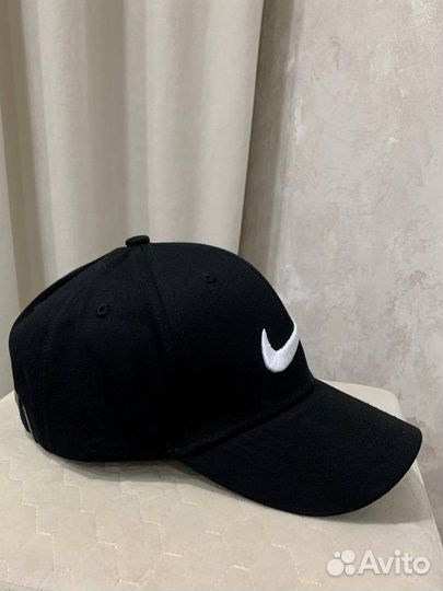 Кепка мужская Nike, черная