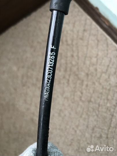 Трос кпп Volkswagen Passat CC, B6 3C0713265F