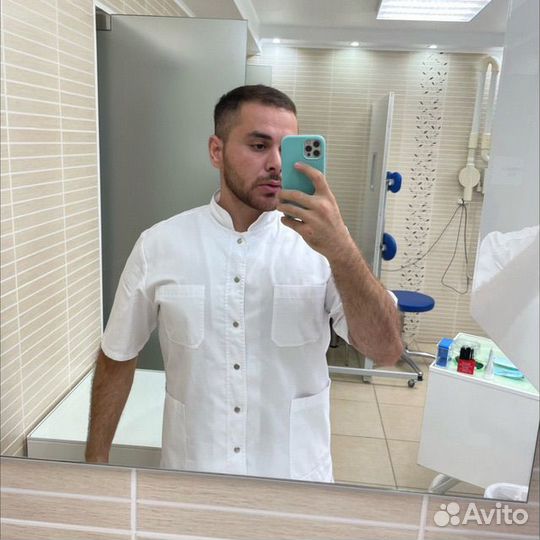 Стоматолог