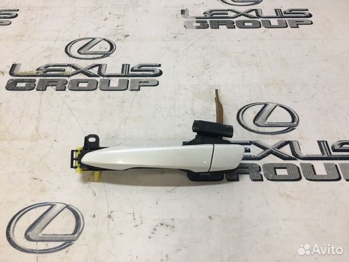 Ручка двери внешняя лев. зад. Lexus RX450h