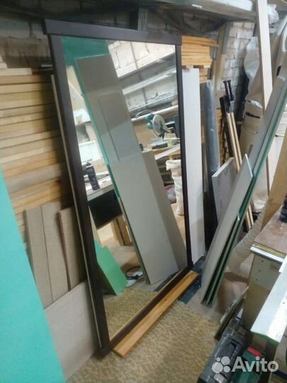 Зеркала в ассортименте