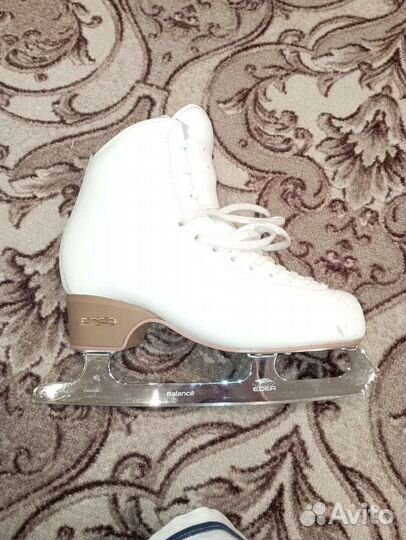 Фигурные коньки edea 260