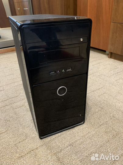 Системный блок Xeon E5420, 4 Гб, gt 440 1 Гб
