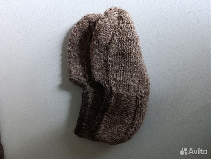 Следки из овечей шерсти