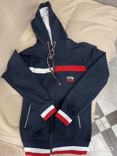 Костюм женский