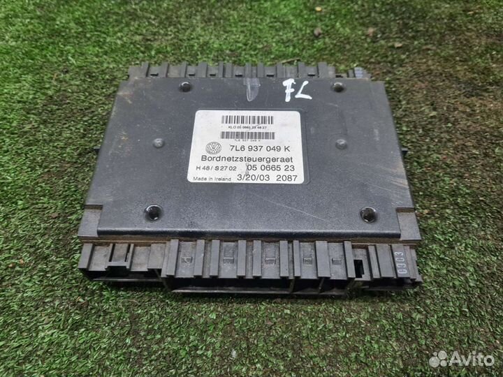 Блок управления бортовой сети Touareg 1