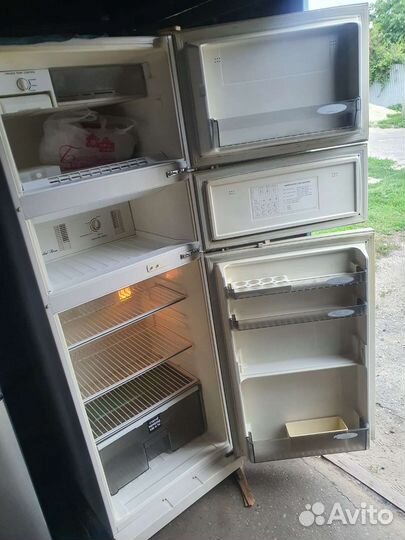 Холодильник