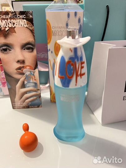 Парфюм moschino I Love, dolce&Gabbana Light Blue