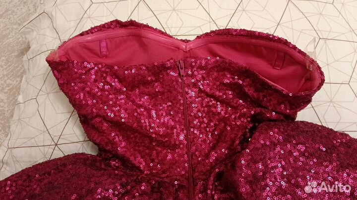 Вечернее платье