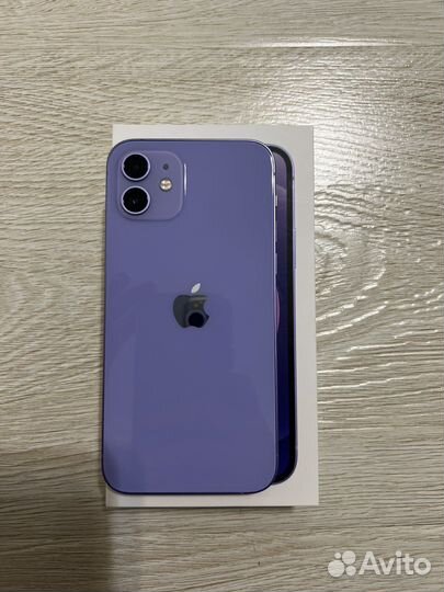 iPhone 12, 64 ГБ