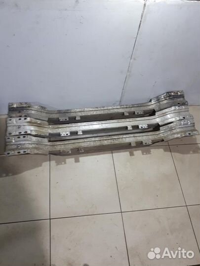 Усилитель заднего бампера Opel Astra H 2004-2014