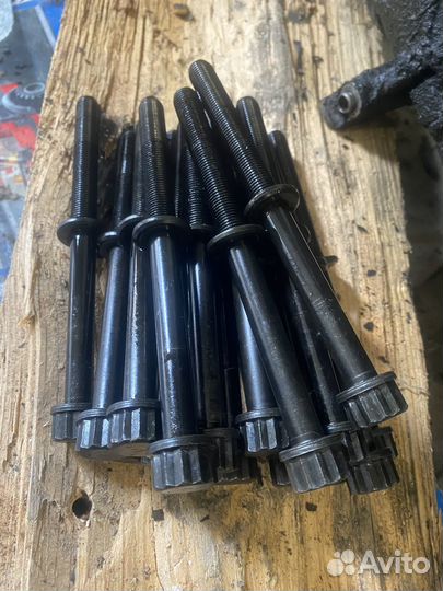 Болты головки блока цилиндров 2.5л D4CB 170 л.с