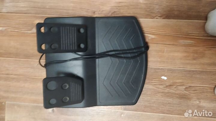 Игровой руль genius