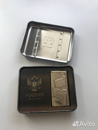 Металлическая газовая зажигалка Санкт-Петербург