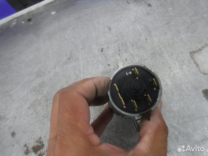 Замок зажигания Лада Нива 2131 2010