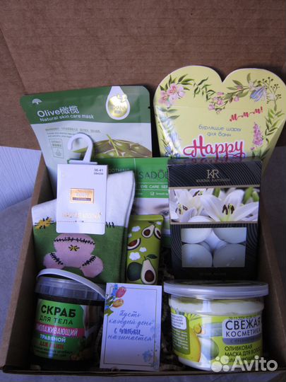 Подарок девушке, подруге, жене на День рождения