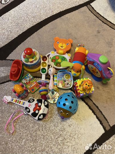 Развивающие игрушки пакетом