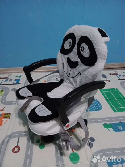 Детский стульчик- бустер для кормления