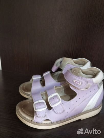 Босоножки для девочки