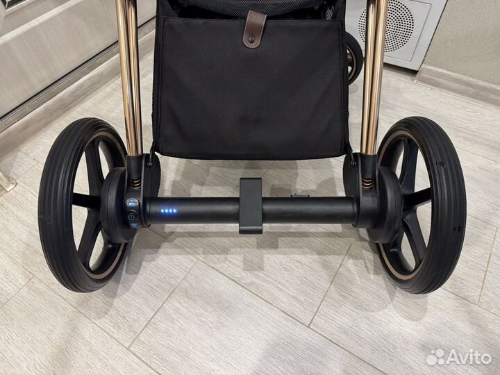 Шасси cybex e priam электрическое Rose gold