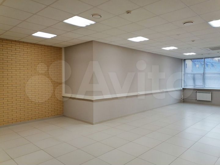 Офис на 1 этаже - готов к заезду