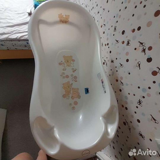 Ванночка для купания с подставкой