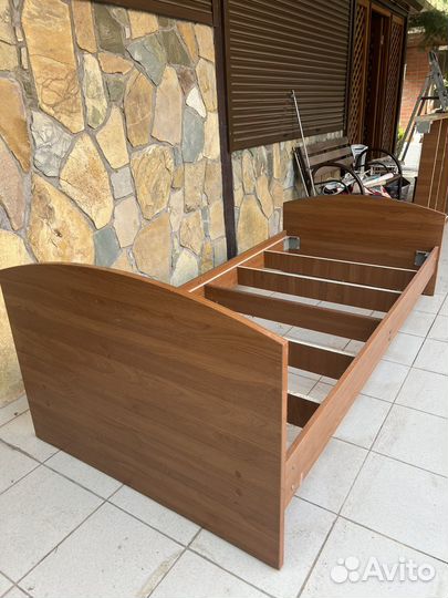 Кровать односпальная 90х200 с матрасом бу