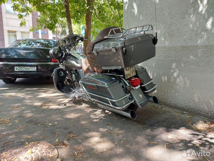 Продам Harley Davidson Street Glide