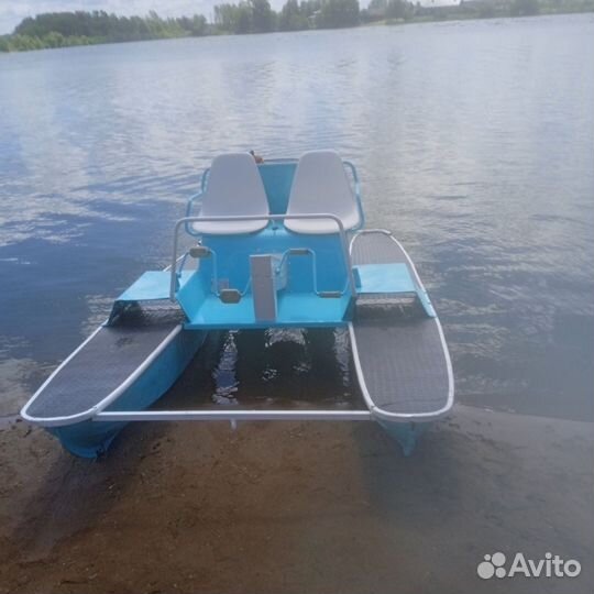 Катамаран Янтарь