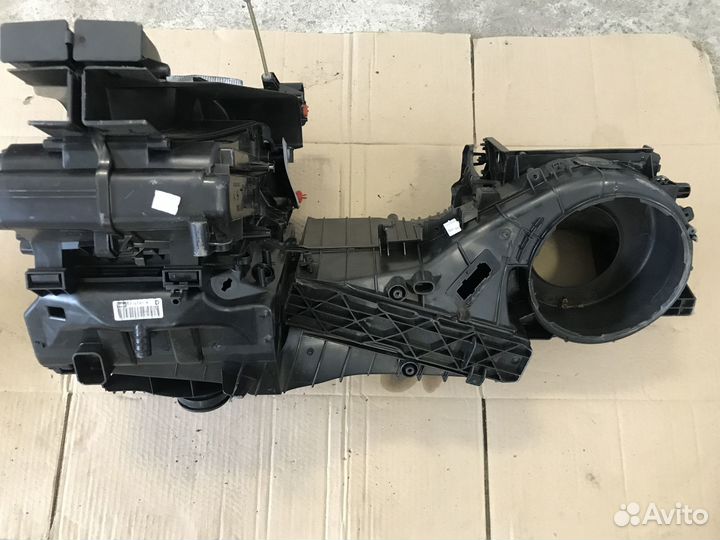 Корпус отопителя Skoda Octavia A5 (3288)