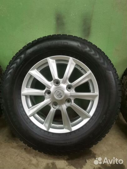 Toyota land cruiser 200 Колёса