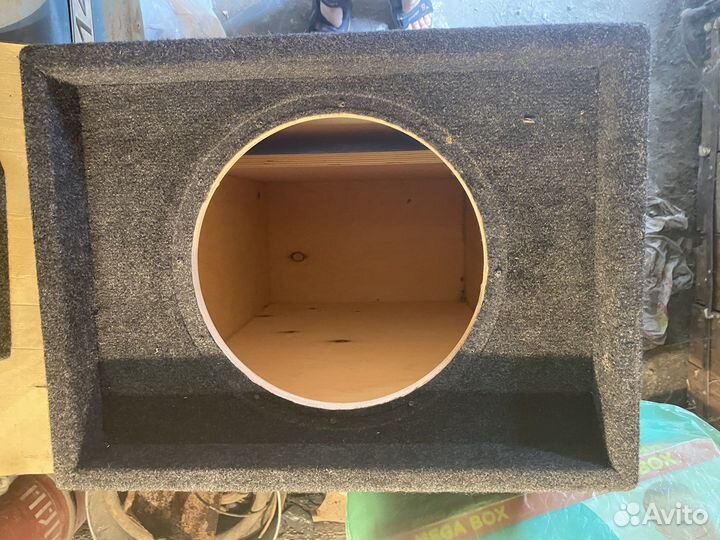 Короб для сабвуфера 12