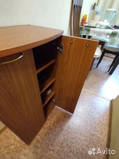 Тумба под обувь и вещи