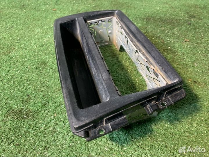 Консоль магнитофона LADA Kalina 11186 2015