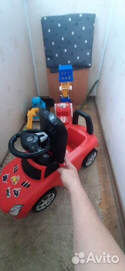 Машинка-каталка